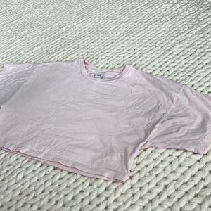 Aritzia TNA pink cropped tee
